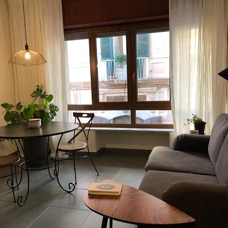 Starhost - Casa Del Capitano Apartment Salerno Ngoại thất bức ảnh
